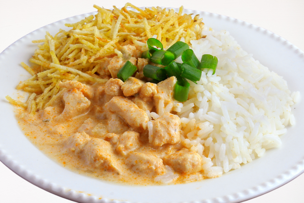 Receita de strogonoff de frango cremoso segredo do molho saboroso e gostoso