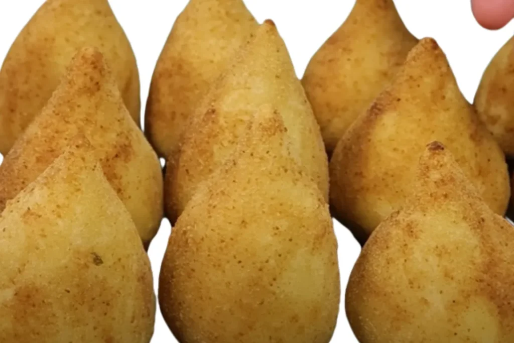 Coxinha o salgado querido do brasil