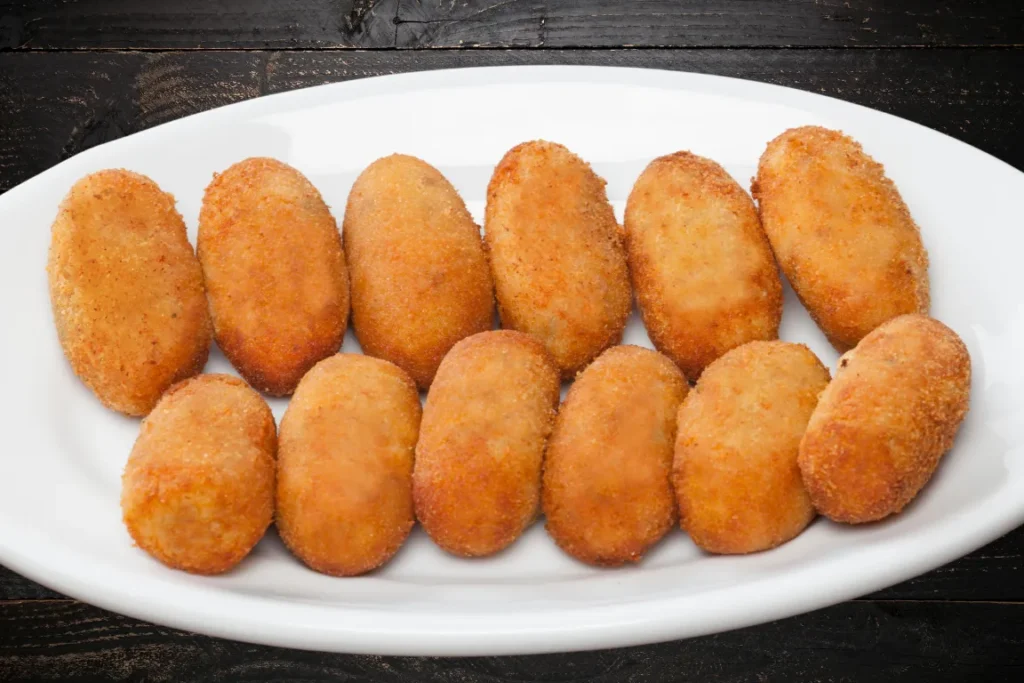 Receitas de doces e salgados que fazem sucesso nas festas juninas 2 Salgados irresistíveis para aquecer as noites juninas